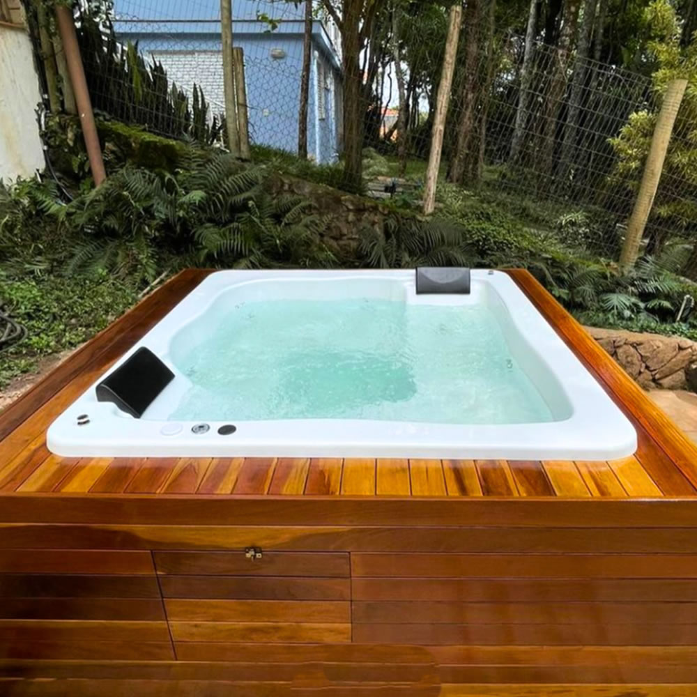 spas-maresias-para-5-pessoas Banheira SPA Maresias 2,00 x 2,00 pra 5 pessoas